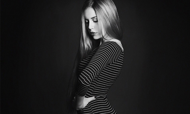 Девушки, которые читают Futurage